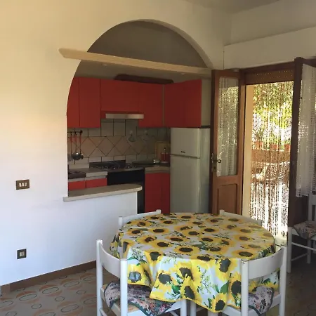 La Piazzetta Santa Caterina Di Pittinuri (Sardinia)